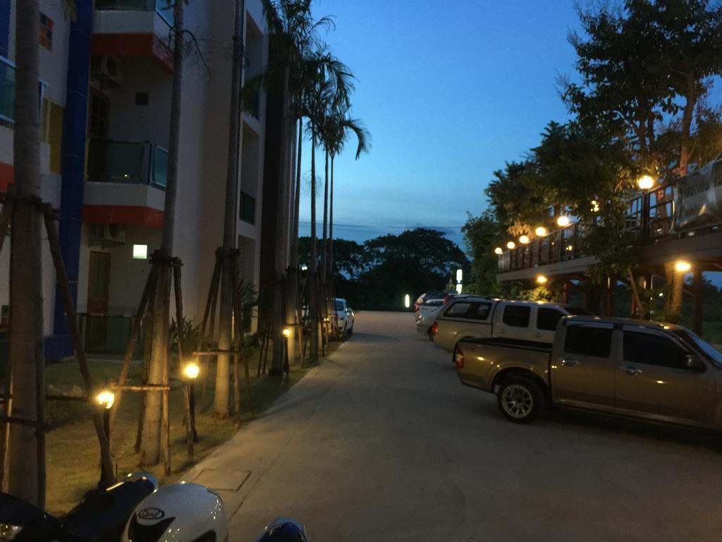 Por-Ho Boutique Hotel Nakhonratchasima Oda fotoğraf